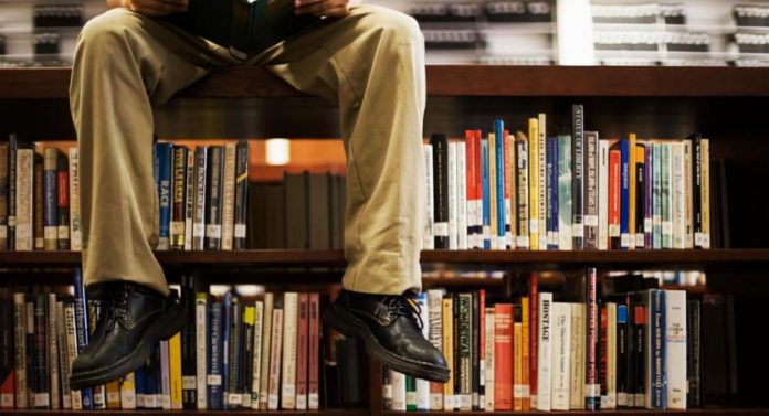 ΒΙΒΛΙΟΘΗΚΗ