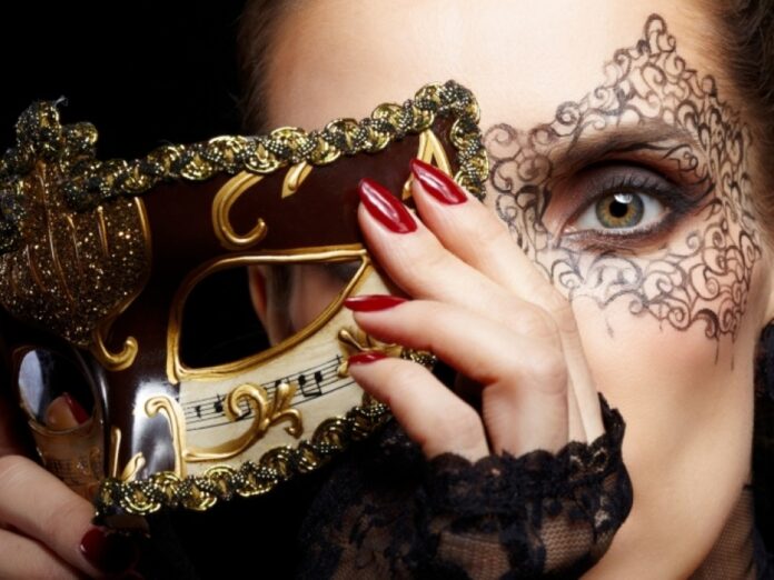 Τα 4 ζώδια που λατρεύουν τις Απόκριες