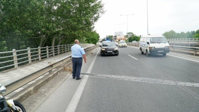 Λάρισα: Σημείο – καρμανιόλα