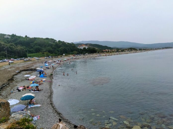 ΠΑΡΑΛΙΑ ΛΑΡΙΣΑΣ