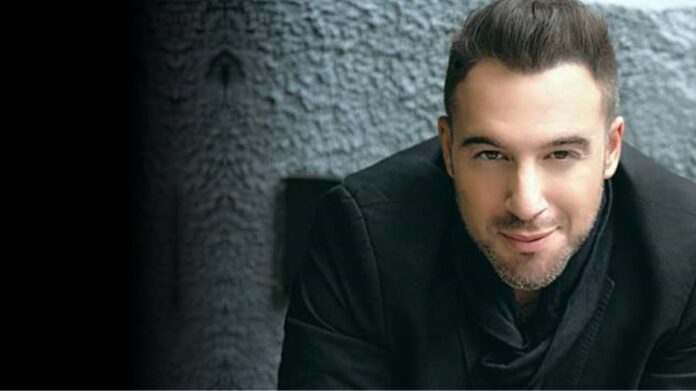 Θάνος Τζάνης