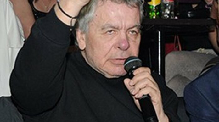 Γιάννης Πουλόπουλος