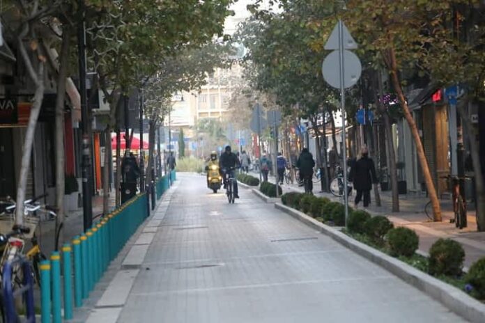 ΛΑΡΙΣΑ-LOCKDOWN