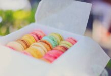 Ποιοι γιορτάζουν σήμερα Δευτέρα 09 Μαρτίου; Μη ξεχάσεις να πεις χρόνια πολλά