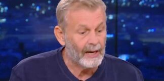 Θέατρο, πάθη και μικρόφωνα στο πάτωμα – Η σύγκρουση Γκλέτσου–Μουτίδου που δίχασε