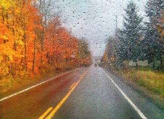 Καιρός: Νέο βαρομετρικό χαμηλό από Ιταλία φέρνει επικίνδυνες βροχές, καταιγίδες και χιόνια