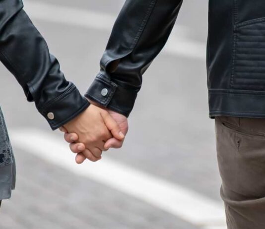 Ζώδια: Προβλέψεις για σήμερα Κυριακή 16 Νοεμβρίου 2025