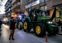 «Μπλόκο» και στο κέντρο της Λάρισας θα στήσουν σήμερα οι αγρότες – Δικάζονται οι δύο αγρότες για τα επεισόδια στον κόμβο της Νίκαιας