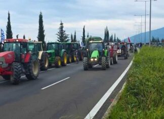 Aγρότες στο μπλόκο της Νίκαιας – Κλειστή παραμένει η ΠΑΘΕ – Σήμερα θα κλείσουν συμβολικά και οι παράδρομοι