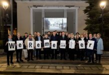 #WEREMEMBER: Φωταγωγήθηκε το Δημοτικό Ωδείο Λάρισας στο πλαίσιο της εκστρατείας μνήμης του Ολοκαυτώματος