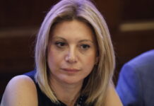 Καρυστιανού για τη δίκη των Τεμπών: Ζητά μεταφορά εκτός Λάρισας λόγω έλλειψης εμπιστοσύνης