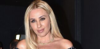 Στα 55 της πέθανε η Γωγώ Μαστροκώστα Στα 55 της πέθανε η Γωγώ Μαστροκώστα