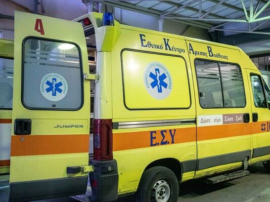 Τροχαίο κοντά στα ΚΤΕΛ Λάρισας με έναν τραυματία Τροχαίο κοντά στα ΚΤΕΛ Λάρισας με έναν τραυματία