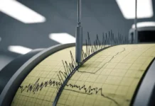 Ισχυρός σεισμός ταρακούνησε την Ιταλία Ισχυρός σεισμός ταρακούνησε την Ιταλία