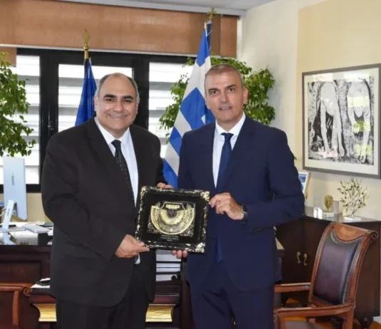 Μαμάκος-Πρέσβης Κύπρου: Ενίσχυση δεσμών Μαμάκος-Πρέσβης Κύπρου: Ενίσχυση δεσμών