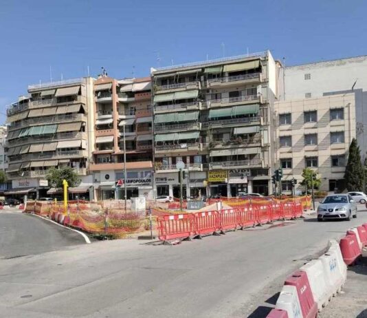 Νέα φάση έργων σε Ηρ. Πολυτεχνείου & Φαρσάλων Νέα φάση έργων σε Ηρ. Πολυτεχνείου & Φαρσάλων